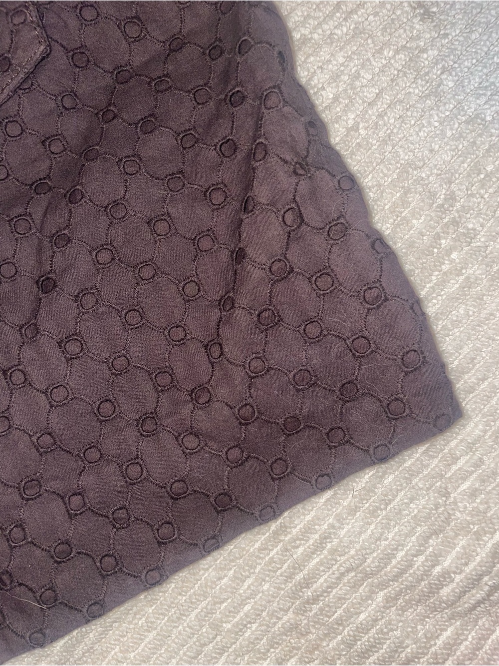 White House Black Market Women's Brown Eyelet Dress Shorts - Picture 7 of 8